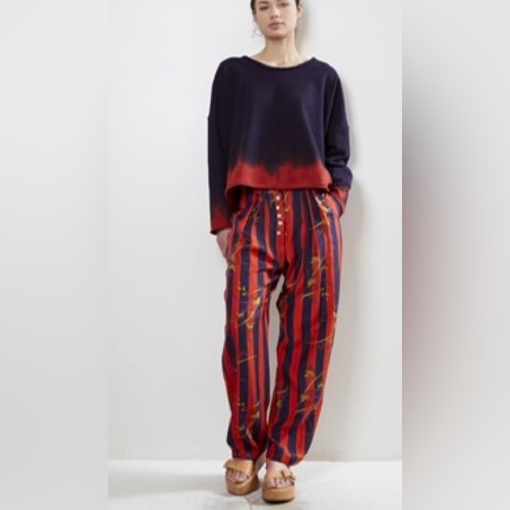 Raquel Allegra 100% Silk suit pants. Bold stripes size 2